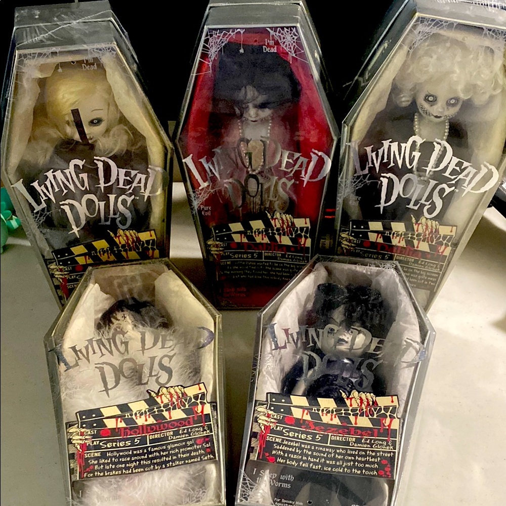 Living Dead Dolls series 5, Set of 5